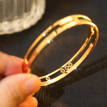 [Super Jewellery]Move Romane Diamond Bangle Bracelet