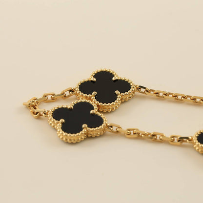[Super Jewellery] CLOVER 5 MOTIF ONYXS BRACELET COLLECTION