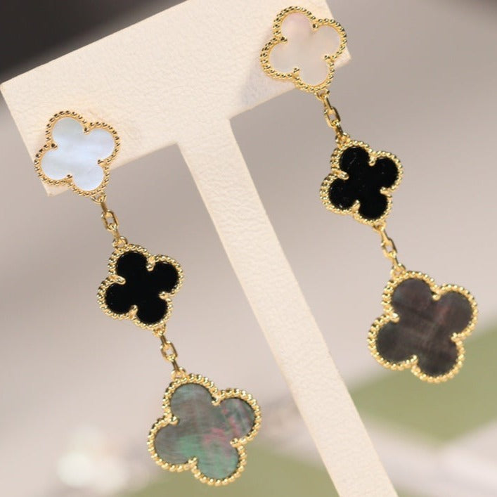 [Super Jewellery]CLOVER EARRINGS GOLD ONYX MOP 3 MOTIF