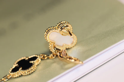 [Super Jewellery]CLOVER EARRINGS GOLD ONYX MOP 3 MOTIF