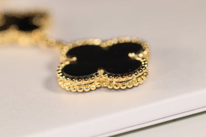 [Super Jewellery]CLOVER EARRINGS GOLD ONYX MOP 3 MOTIF