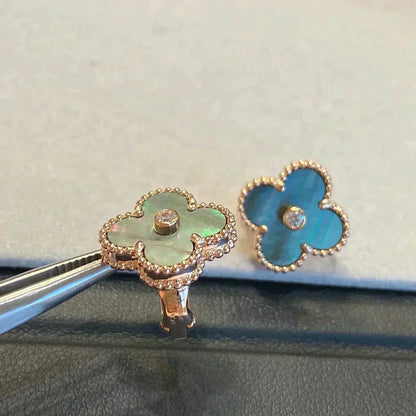 [Super Jewellery]CLOVER MEDIUM 1 MOTIFS GRAY MOP  DIAMOND EARRINGS