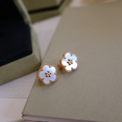 [Super Jewellery]LUCKY PINK GOLD WHITE MOP EARRINGS