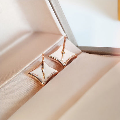 [Super Jewellery]STAR MOP PINK GOLD EARRINGS