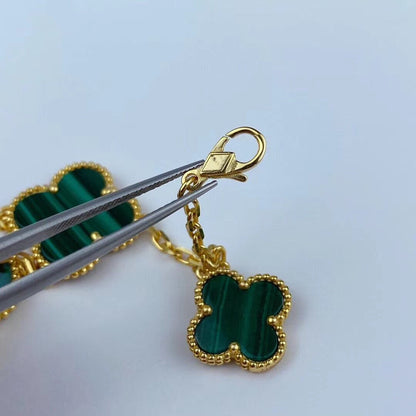 [Super Jewellery]MAGIC CLOVER MALACHITE GOLD BRACELET 5 MOTIFS