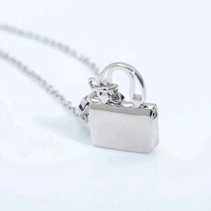 [Super Jewellery]AMULETTE PEDANT SILVER NECKLACE