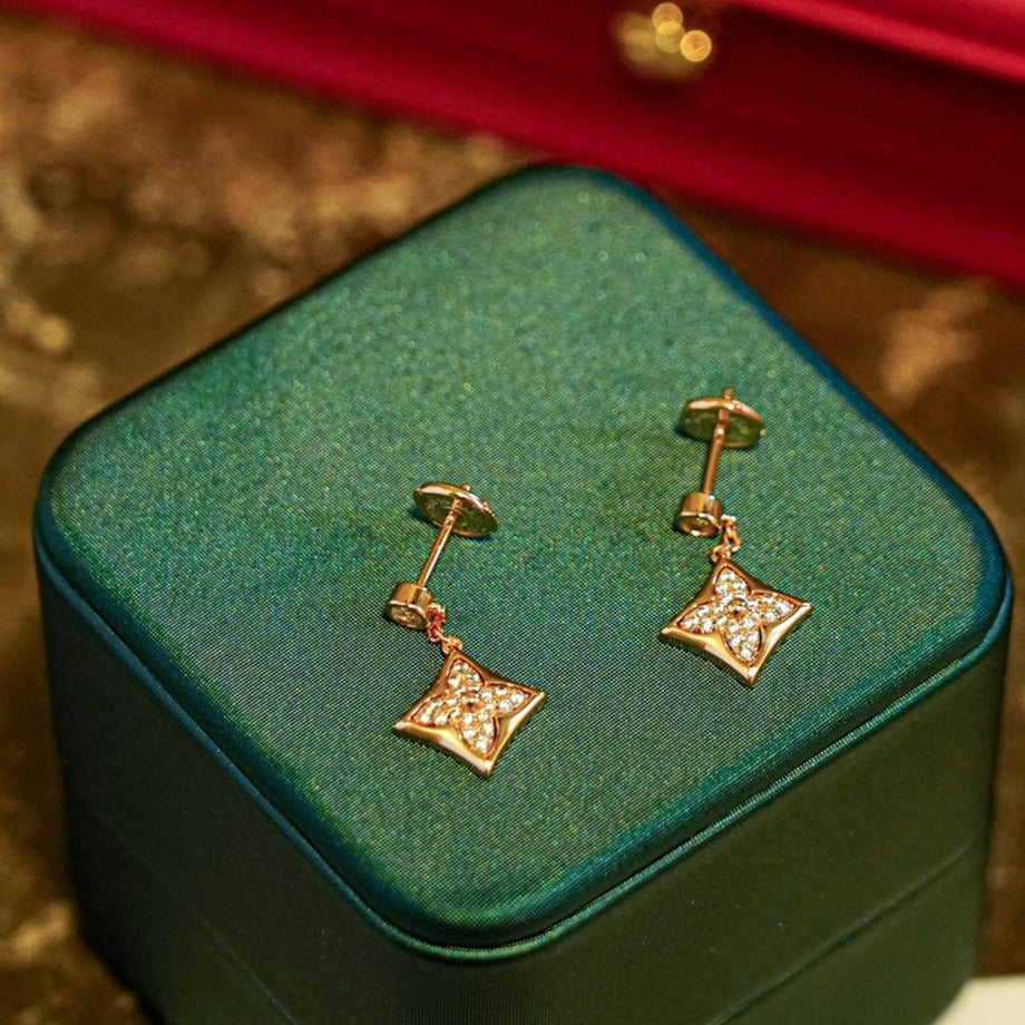 [Super Jewellery]STAR DIAMONDS EARRINGS GOLD