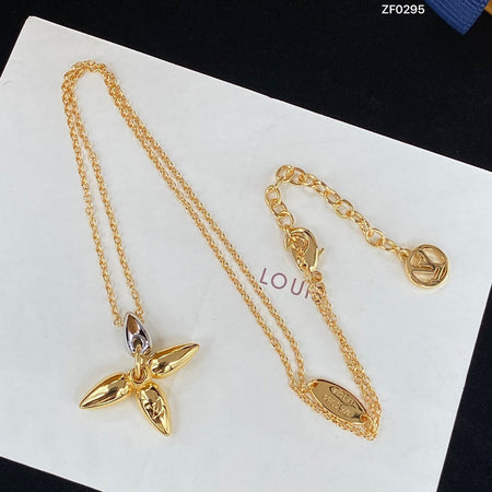 [Super Jewellery]LOUISETTE PEDANT GOLD NECKLACE