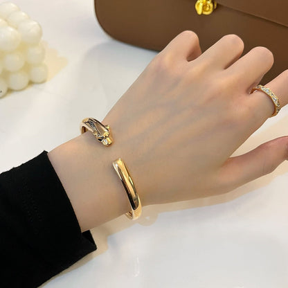[Super Jewellery]PANTHERE GOLD OPEN BRACELET