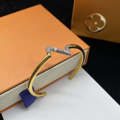 [Super Jewellery]VOLTE UPSITE DOWN DIAMOND GOLD OPEN BRACELET
