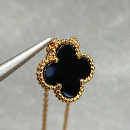 [Super Jewellery]CLOVER 15MM BLACK ONYX SINGLE FLOWER NECKLACE