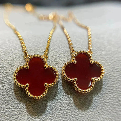 [Super Jewellery]CLOVER 15MM CARNELIAN SINGLE FLOWER NECKLACE