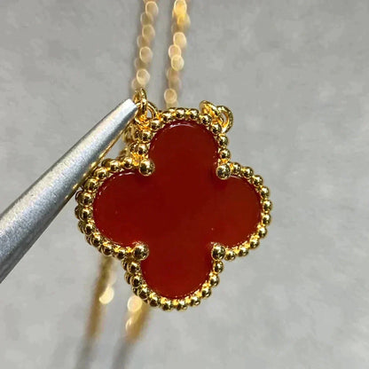 [Super Jewellery]CLOVER 15MM CARNELIAN SINGLE FLOWER NECKLACE