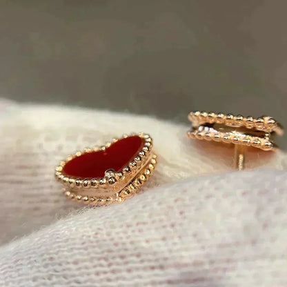 [Super Jewellery]HEART CARNELIAN STUD EARRINGS