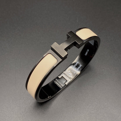 [Super Jewellery]H BRACELET 12MM BLACK BEIGE CERAMIC