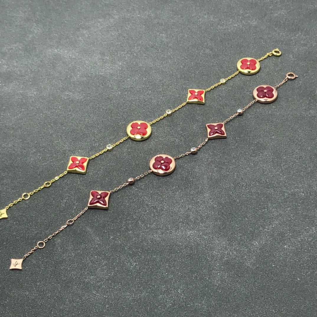 {
"Super CiCi ": "Super CiCi ",
"STAR AND SUN CARNELIAN 4 MOTIFS 3 DIAMONDS": "STERN UND SONNE KARNEOL 4 MOTIVE 3 DIAMANTEN"
}