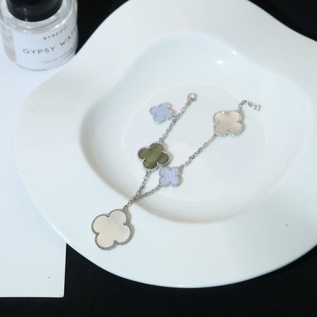 [Super Jewellery]CLOVER BRACELET 5 MOTIFS MOP CHALCEDONY SILVER