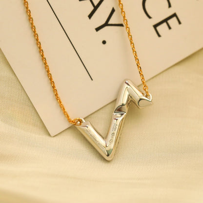 [Super Jewellery]VOLT SILVER DIAMOND PEDANT NECKLACE