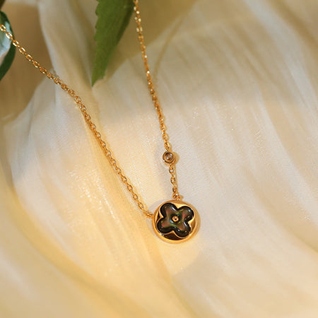 [Super Jewellery]SUN PEDANT PINK GOLD 1 DIAMOND NECKLACE