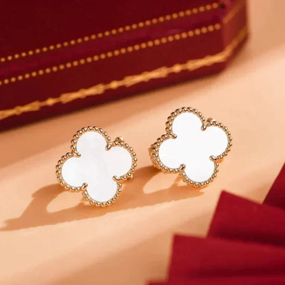 [Super Jewellery]CLOVER MEDIUM 1 MOTIFS  WHITE MOP STUD EARRINGS