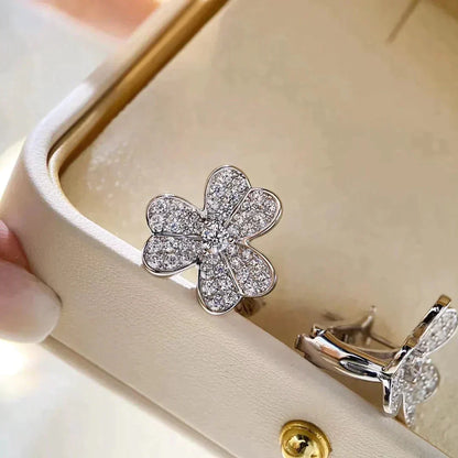[Super Jewellery]CLOVER COMOS DIAMOND EARRINGS SILVER