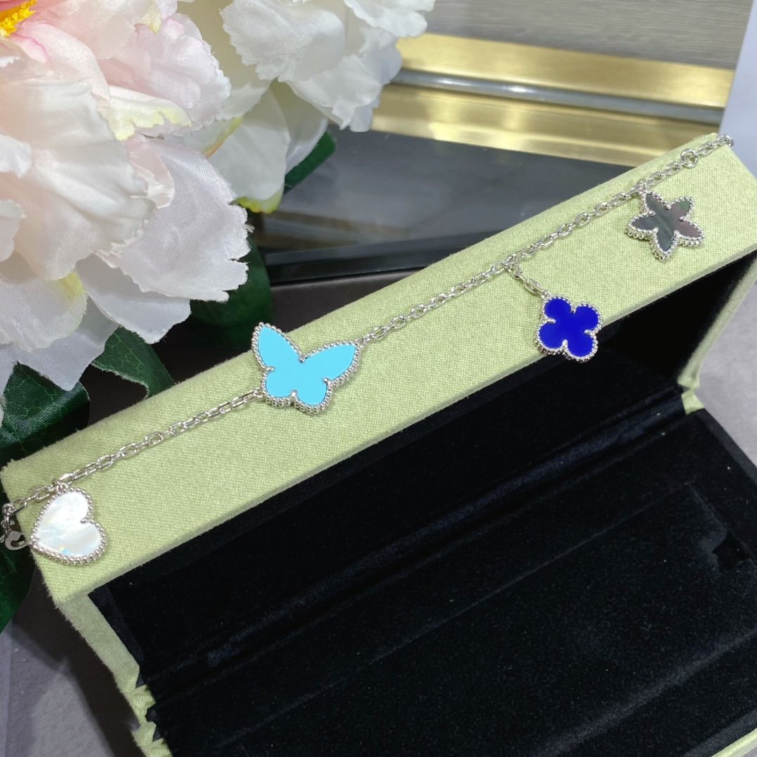 [Super CiCi ]LUCKY SPRING SILBERARMBAND 4 MOTIVE