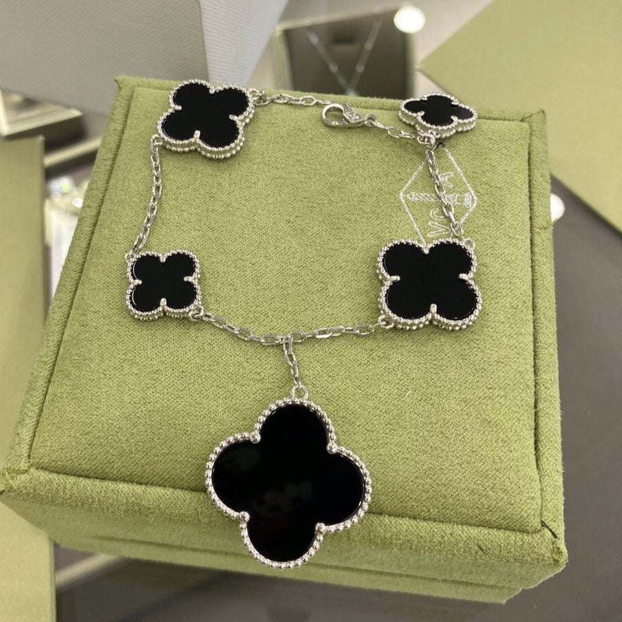 [Super Jewellery]CLOVER 5 MOTIFS SIVLER ONYX BRACELET
