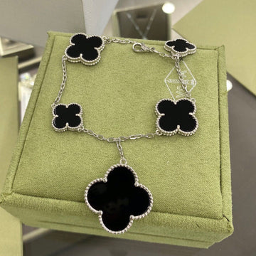 [Super CiCi ]CLOVER ARMBAND MIT 5 MOTIVEN SILBER ONYX
