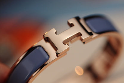 [Super Jewellery]H BRACELET 12MM BLUE GRAY