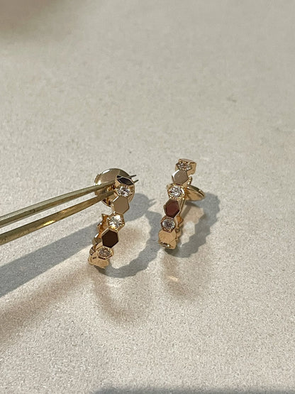 [Super Jewellery]Hollow Design Four-Leaf Clover Flower Shape Earrings