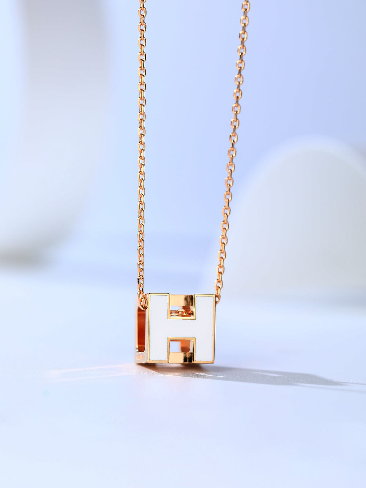 [Super CiCi ]H CAGE HALSKETTE IN ROSÉGOLD