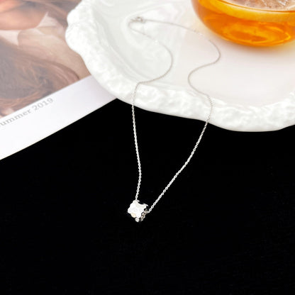 [Super Jewellery]BEE MINI PEDANT DIAMOND NECKLACE