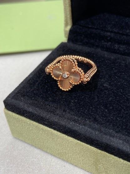 [Super Jewellery]CLOVER RIVERSIBLE ROSE GOLD RING