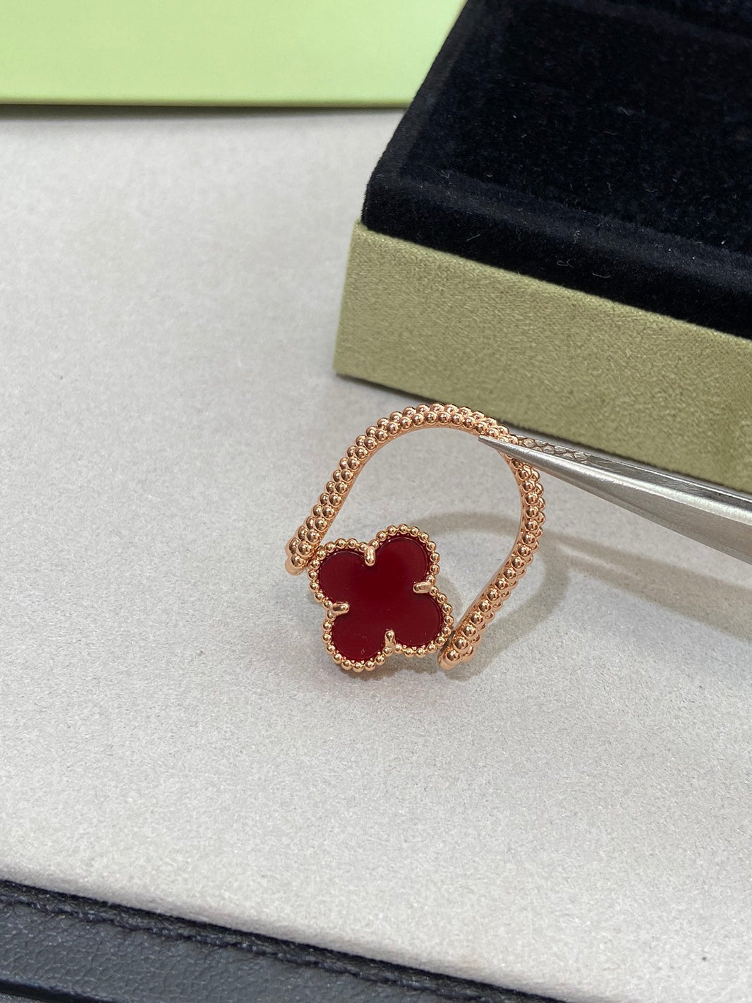 [Super Jewellery]CLOVER RIVERSIBLE ROSE GOLD RING