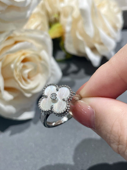 [Super Jewellery]CLOVER SILVER MOP DIAMOND RING