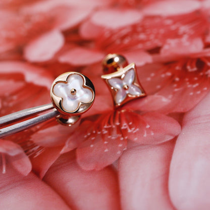 [Super Jewellery]STAR AND SUN PINK GOLD MOP STUD EARRINGS
