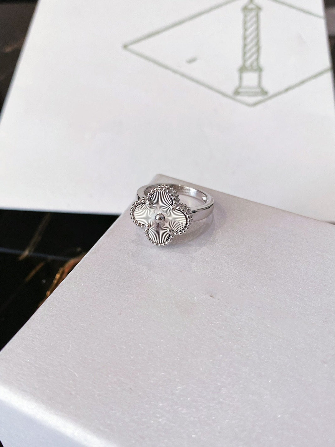 [Super Jewellery]CLOVER SILVER RING