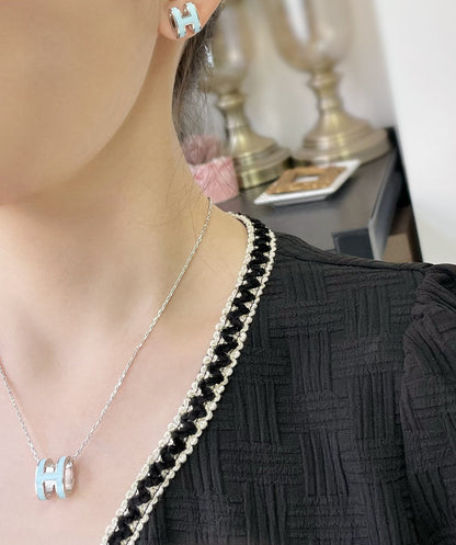 [Super Jewellery]POP H SKY BLUE STUD EARRINGS