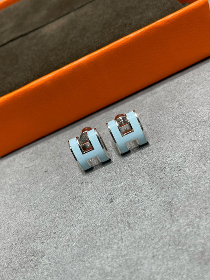 [Super Jewellery]POP H SKY BLUE STUD EARRINGS