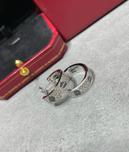 [Super Jewellery]LOVE CERAMIC DIAMOND PAVED SILVER EARRINGS