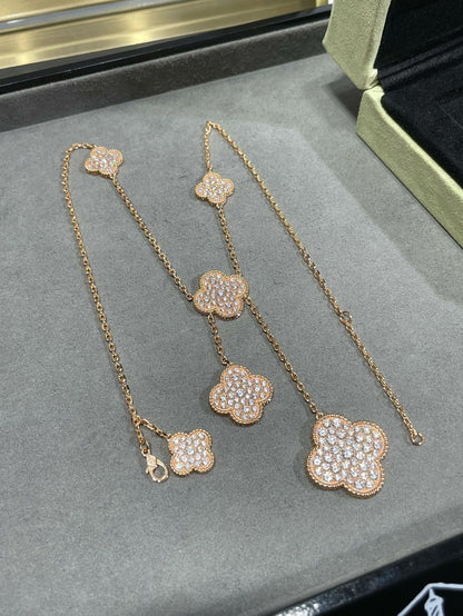 [Super Jewellery]CLOVER 6 MOTIF DIAMOND PAVED NECKLACE