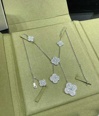 [Super Jewellery]CLOVER 6 MOTIF DIAMOND PAVED NECKLACE