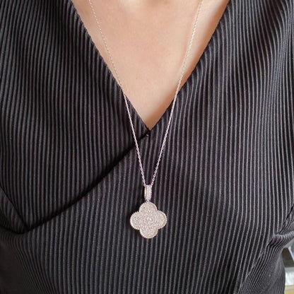 [Super Jewellery]CLOVER 25MM LARGE PEDANT DIAMOND PAVED LONG NECKLACE
