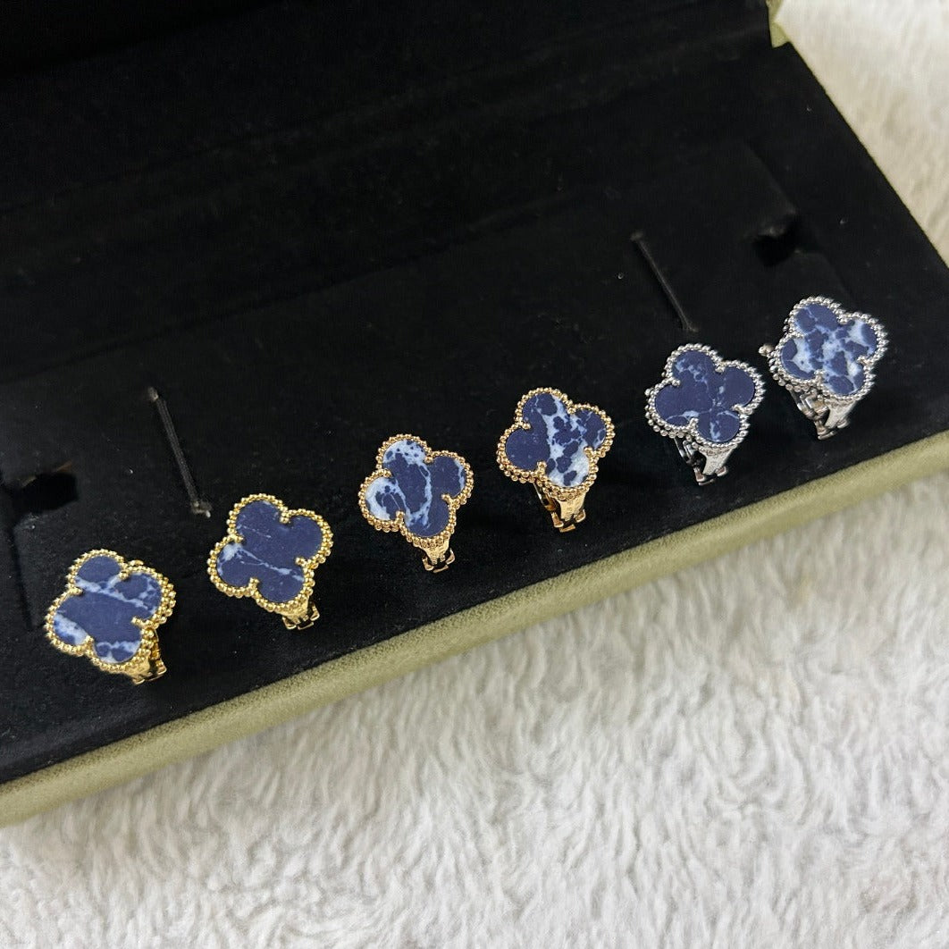 [Super Jewellery]CLOVER PIETERSITE MEDIUM STUD EARRINGS