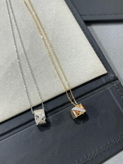 [Super Jewellery]LIENS EVIDENCE DIAMOND NECKLACE
