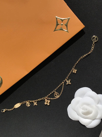 [Super Jewellery]BLOOMING PINK GOLD MOP BRACELET