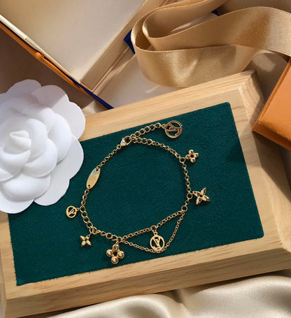 [Super Jewellery]BLOOMING PINK GOLD MOP BRACELET