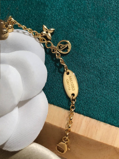 [Super Jewellery]BLOOMING PINK GOLD MOP BRACELET