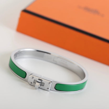 [Super Jewellery]HM KELLY GREEN BRACELET