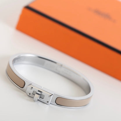 [Super Jewellery]HM KELLY GREY BRACELET